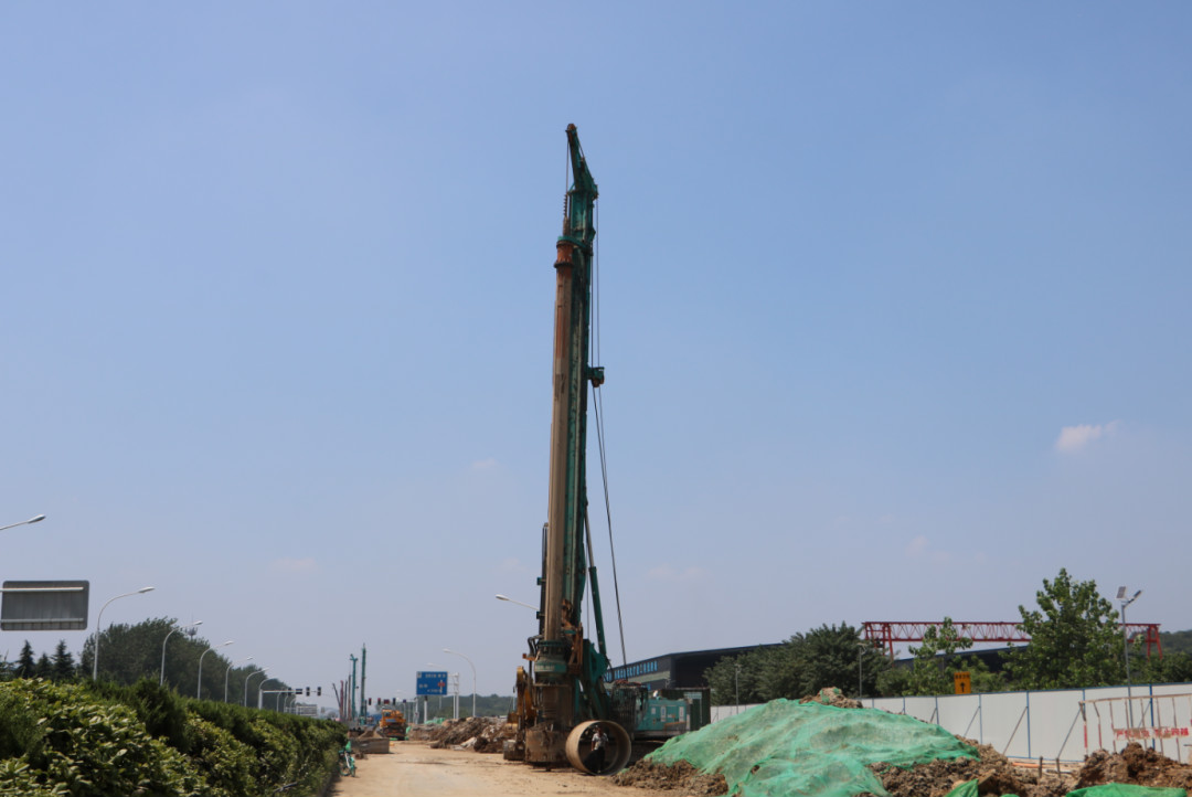 強悍表現(xiàn)贏青睞！山河智能360H旋挖鉆助力南京312國道改擴建