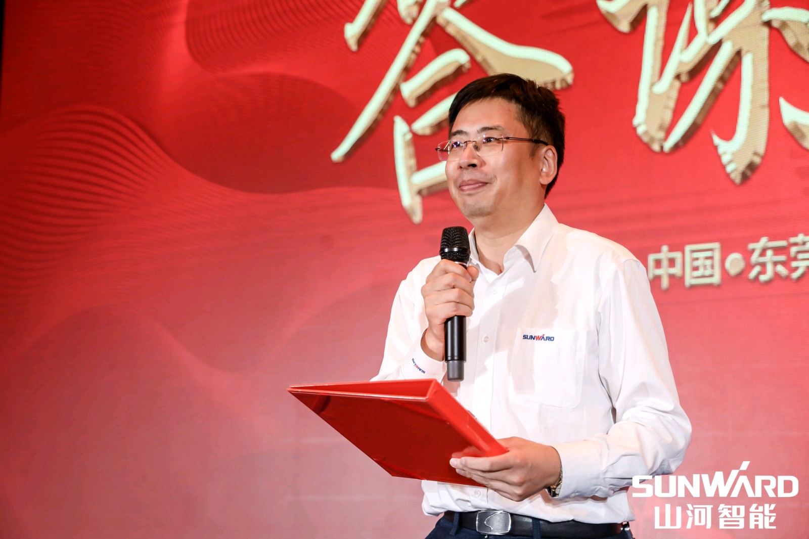 創(chuàng)樁工行業(yè)交流會(huì)最高紀(jì)錄！山河智能2021年全國(guó)客戶交流會(huì)東莞站圓滿舉行