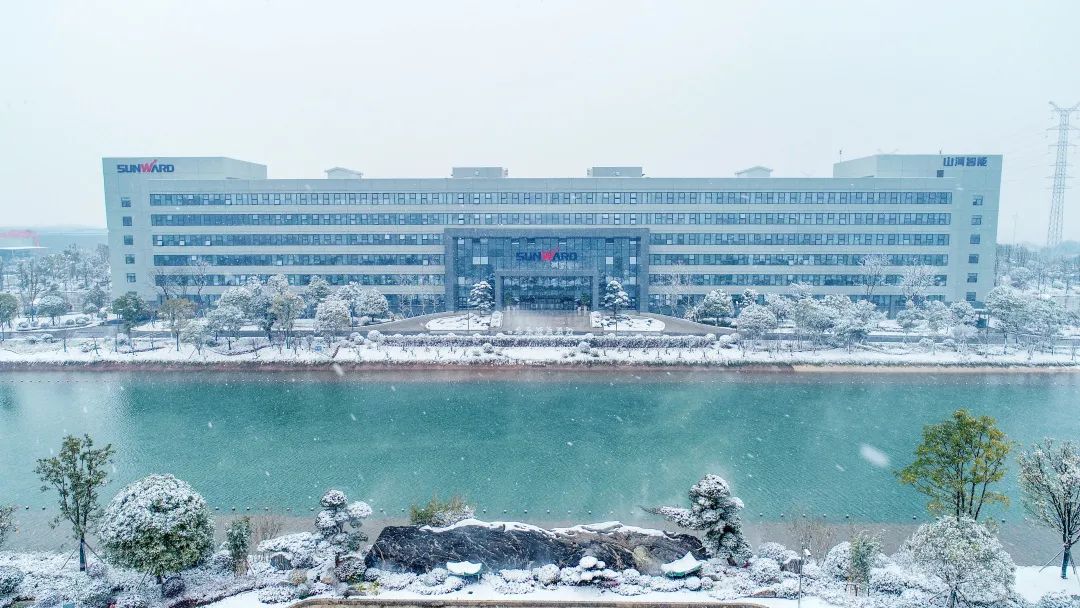 瑞雪兆豐年，邀您共賞雪中山河！