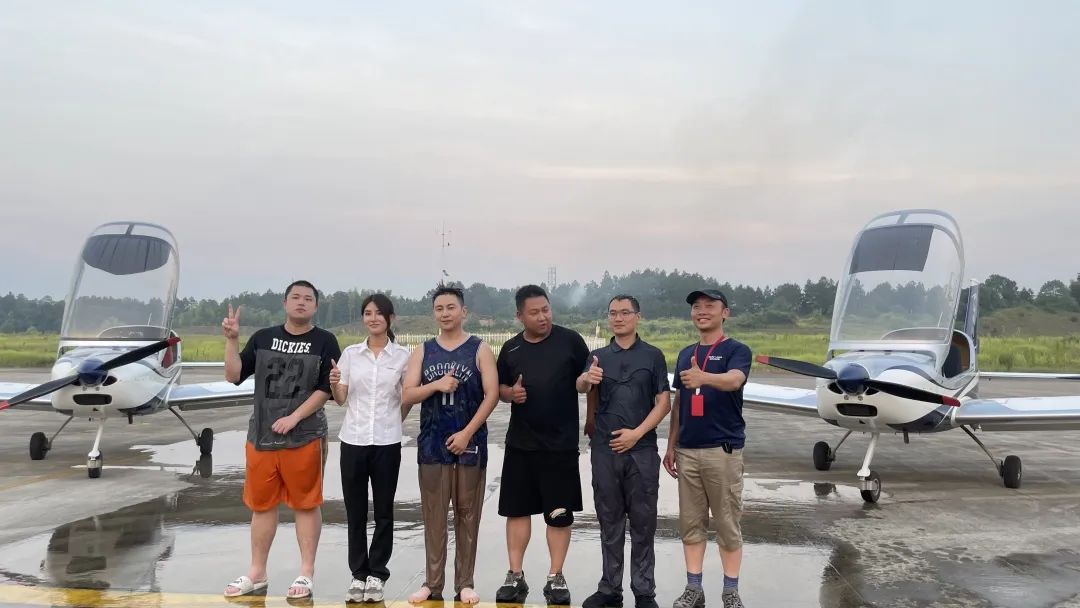 沖上云霄！湖南山河通航學員成功單飛